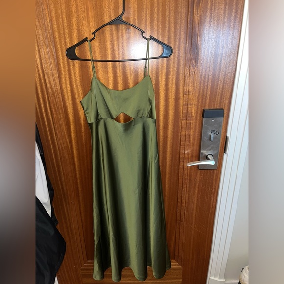 NWT. Banana Republic green midi dress sz 4 regular - Picture 4 of 8